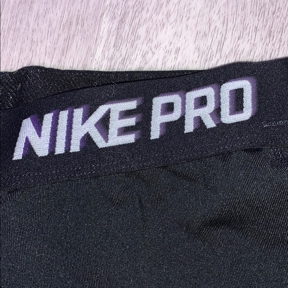 black nike leggings - Picture 3 of 5